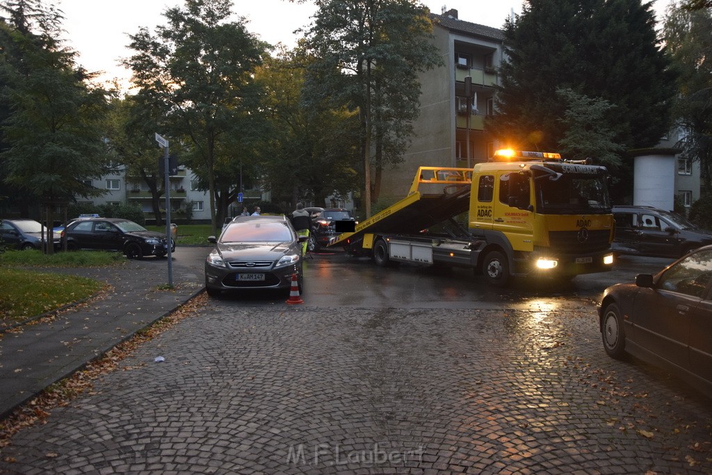 VU mehere verletzte Koeln Gremberg Luederichstr Grembergerstr P102.JPG - Miklos Laubert